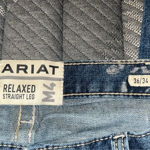 Ariat Blue Relaxed Fit Jeans with Classic Denim Style